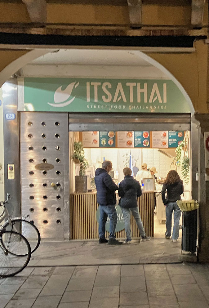 itsathai-street-food